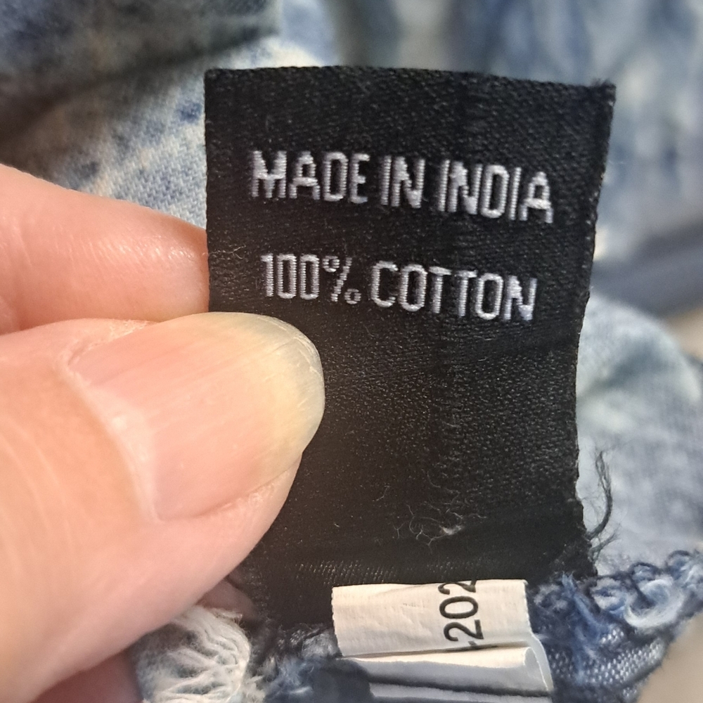 Thrill Jeans Button Front Destroyed Distressed De… - image 8